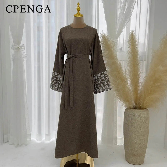 Elegant Embroidered Kimono elegant-embroidered-kimono-7672971