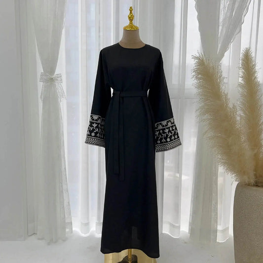 Elegant Embroidered Kimono elegant-embroidered-kimono-7643894