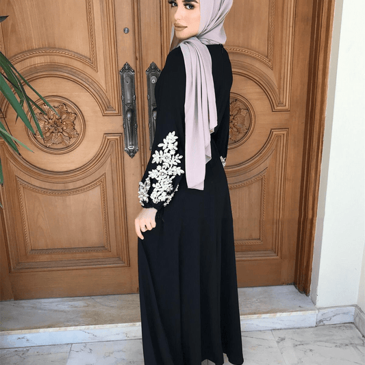 Elegant Middle Eastern Robe Dress elegant-middle-eastern-robe-dress-5963010