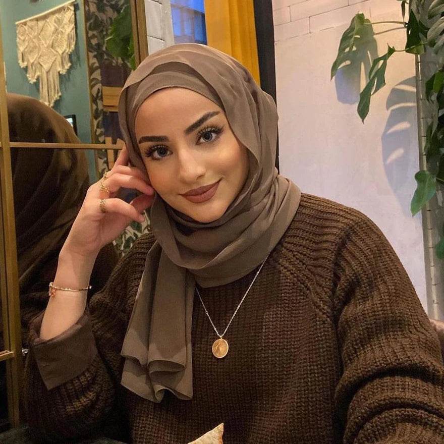 Elegant Premium Chiffon Hijab Scarf for Style elegant-premium-chiffon-hijab-scarf-for-style-8916359