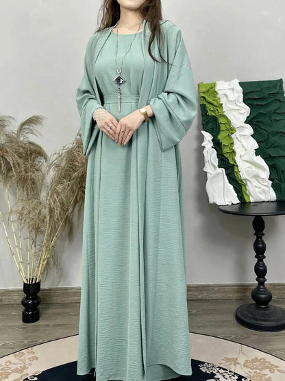 Fabaya UK cotton linen abaya set in light green with long sleeves and a modest flowing design